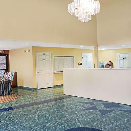 Days Inn By Wyndham El Campo Tx Luaran gambar