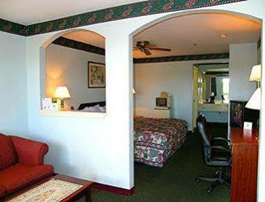 Days Inn By Wyndham El Campo Tx Luaran gambar